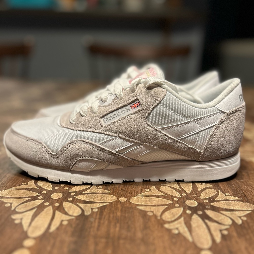 Reebok Classic Sneakers Women 7.5